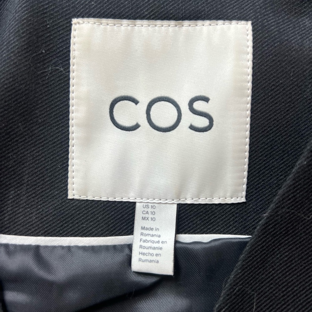 COS Vest - Picture 3 of 3